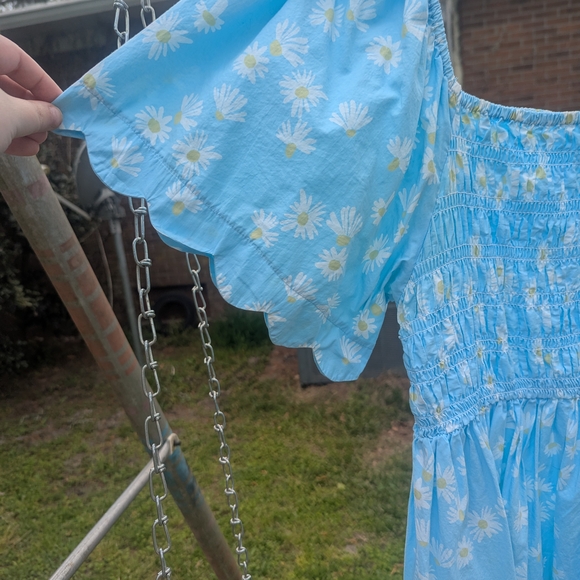 Simply Southern Light Blue Daisy Smocked Casual Dress - Picture 2 of 3